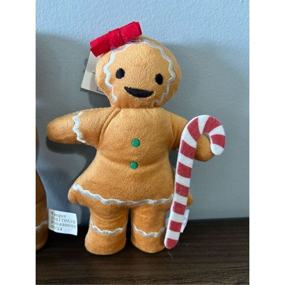 Target Bullseye plush gingerbread boy and girl with peppermint candy set of two - Picture 2 of 6